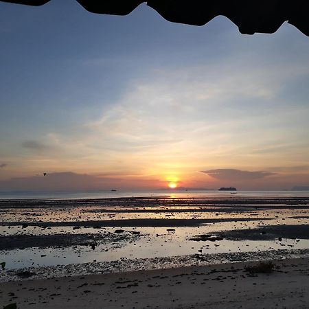 The Dreamcatcher Hostel Nathon Samuisunset Extérieur photo